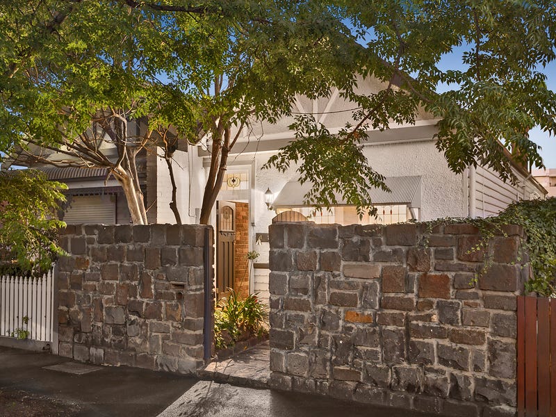 2A Warburton Street, Brunswick, Vic 3056 Property Details