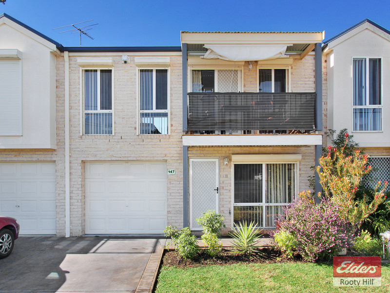 Townhouses for Rent in Plumpton, NSW 2761