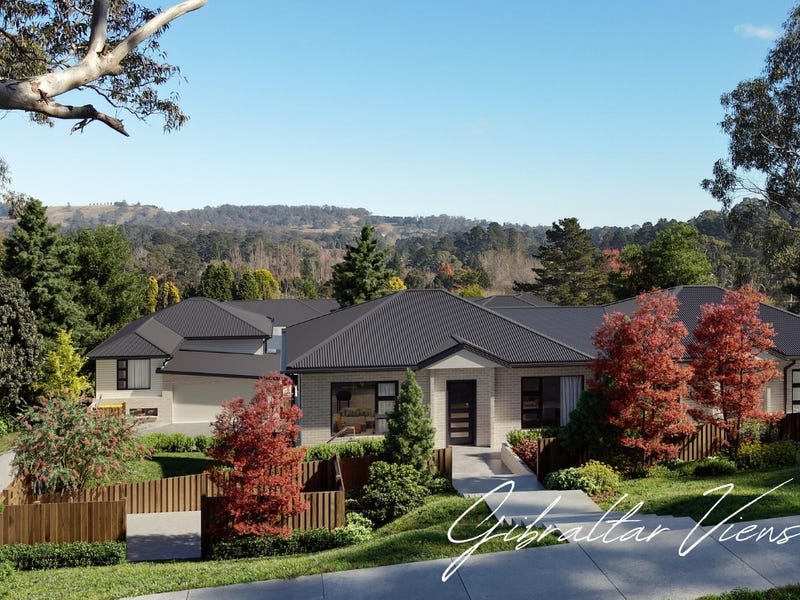 11 Clarke Street, Bowral, NSW 2576 Townhouse for Sale