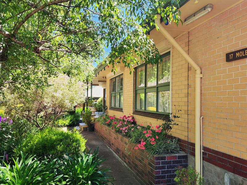 17 Molens Rd, Hahndorf, SA 5245 Property Details