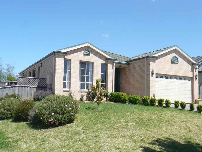 7 Kingsbury Circuit, Bowral, NSW 2576