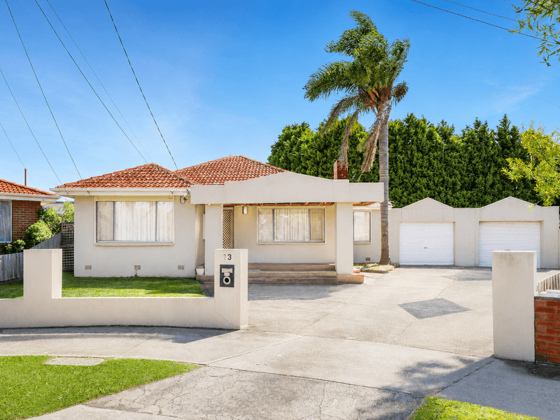 Large Rumpus Room 13 Rockford Court, Noble Park, Vic 3174 - House for Rent - realestate ...