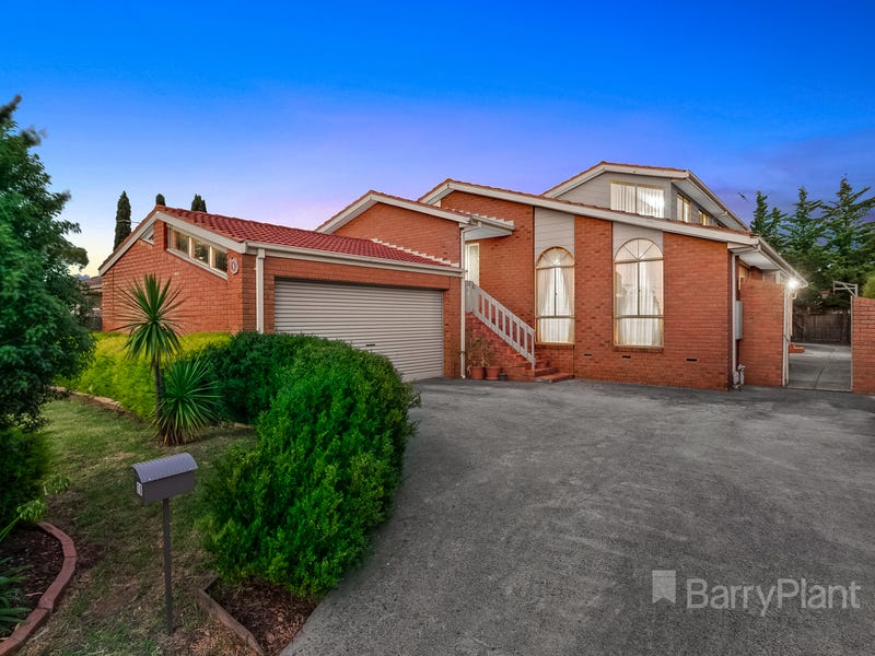 10 Mulwala Gardens, St Albans, VIC 3021