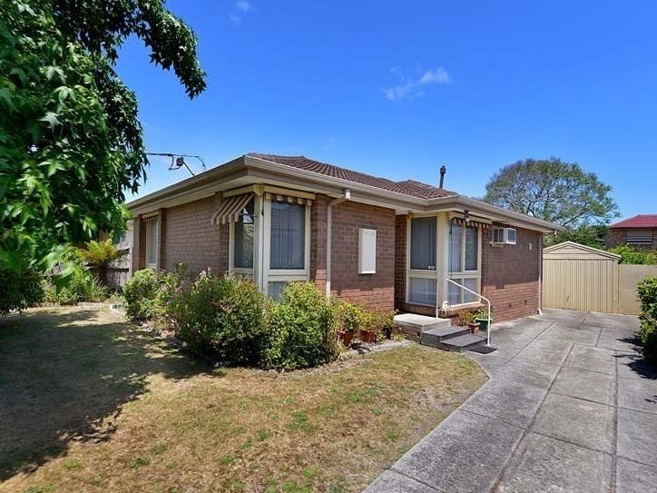 4 Court, Clarinda, VIC 3169