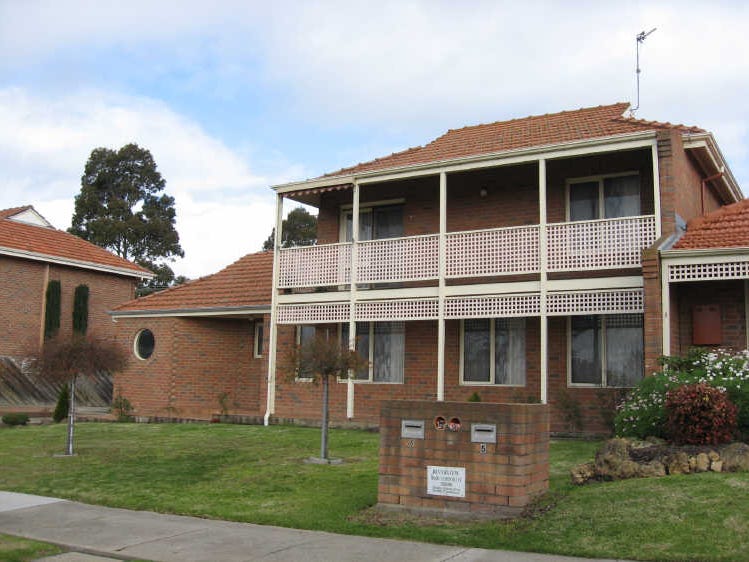 6/37 Riverine Street, Bairnsdale, Vic 3875 Townhouse for Sale