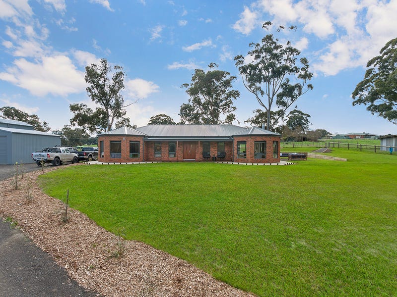 626 Yan Yean Road, Yarrambat, Vic 3091 Property Details