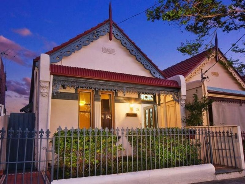 39 Gould Avenue, Lewisham, NSW 2049 Property Details