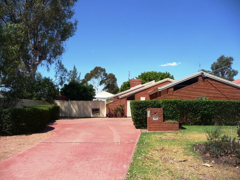 94 Stawell Street, Echuca, Vic 3564 Property Details