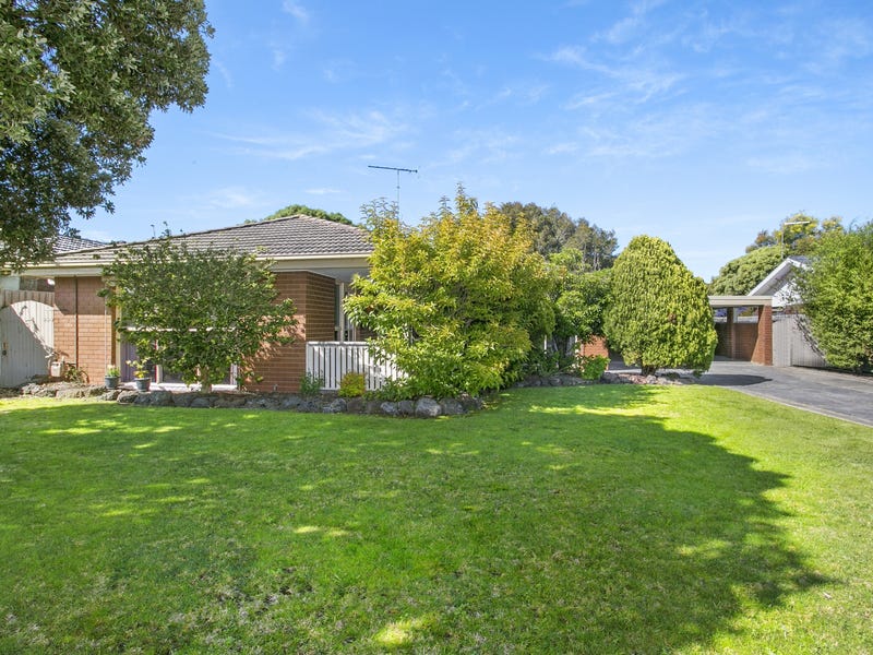 142 Powell Street E, Ocean Grove, VIC 3226