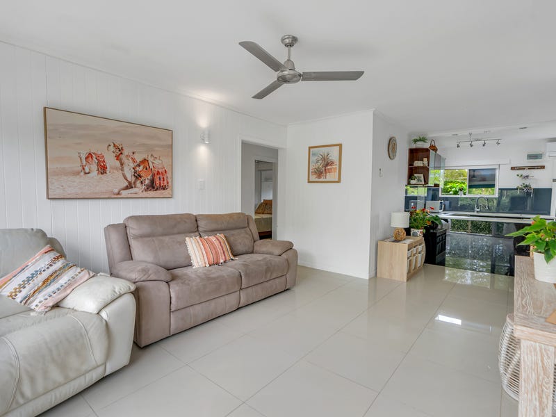 Real Estate & Property for Sale in Holloways Beach, QLD 4878