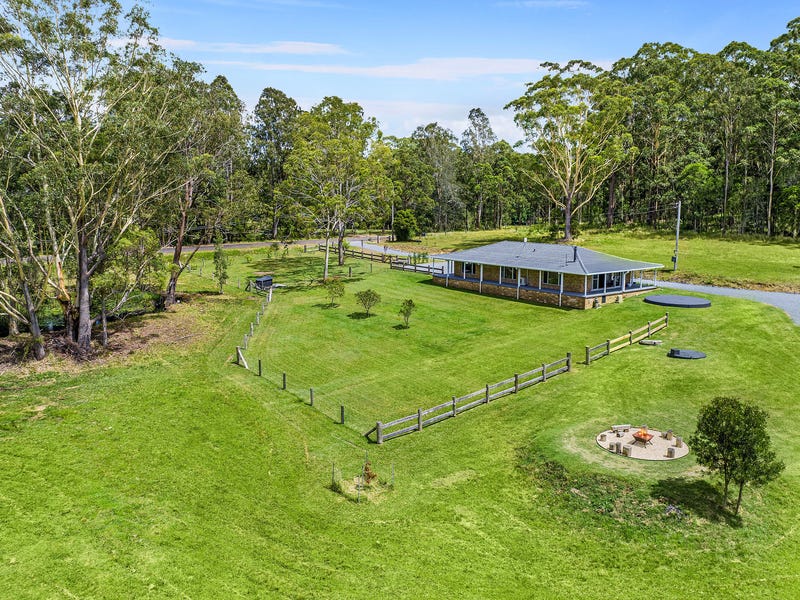 61 Apanie Road, Lake Innes, NSW 2446