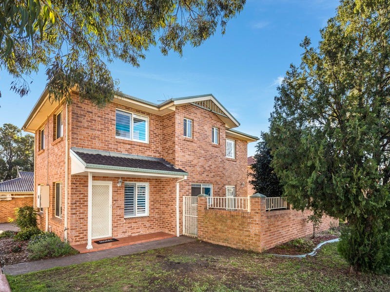 1/18 Strickland Street, Bass Hill, NSW 2197