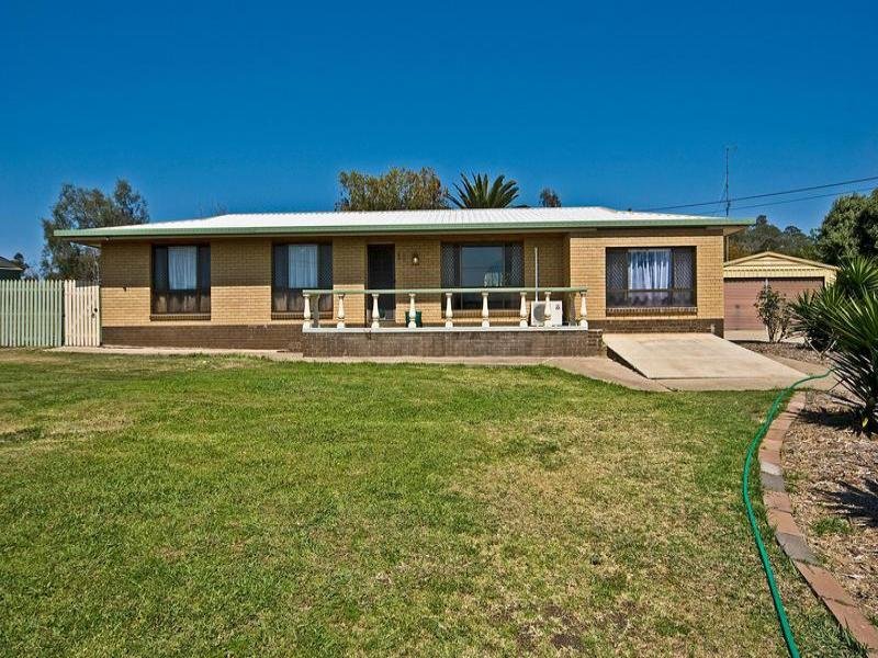 14 Panorama Drive, Glenvale, QLD 4350