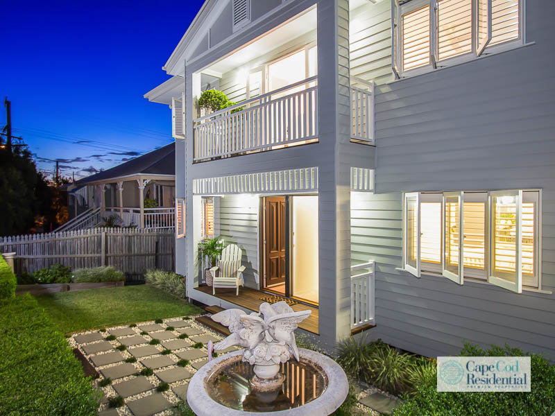 115 Walnut St, Wynnum, Qld 4178 Property Details