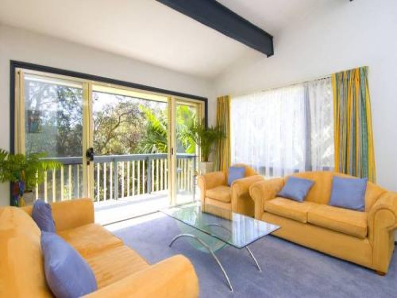 27 Jendi Ave, Bayview, NSW 2104 Property Details