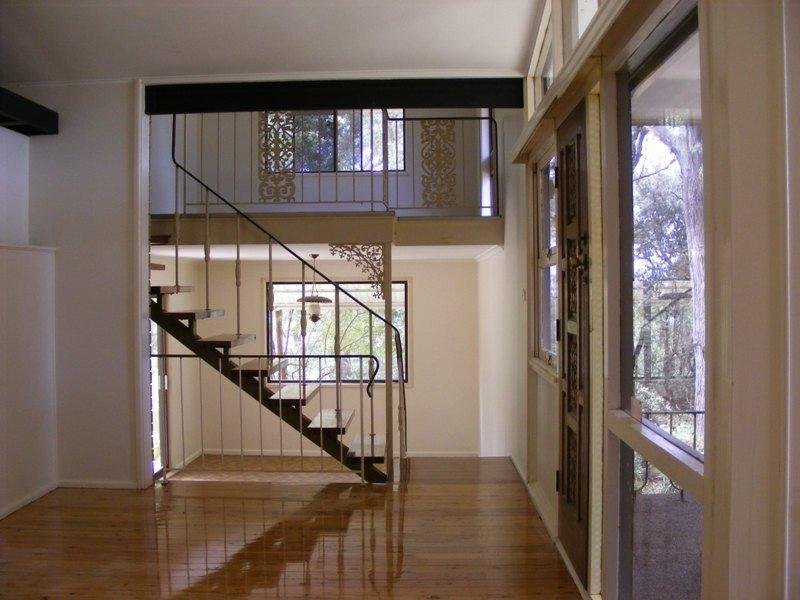 2 Eirene Avenue, Mangerton, NSW 2500