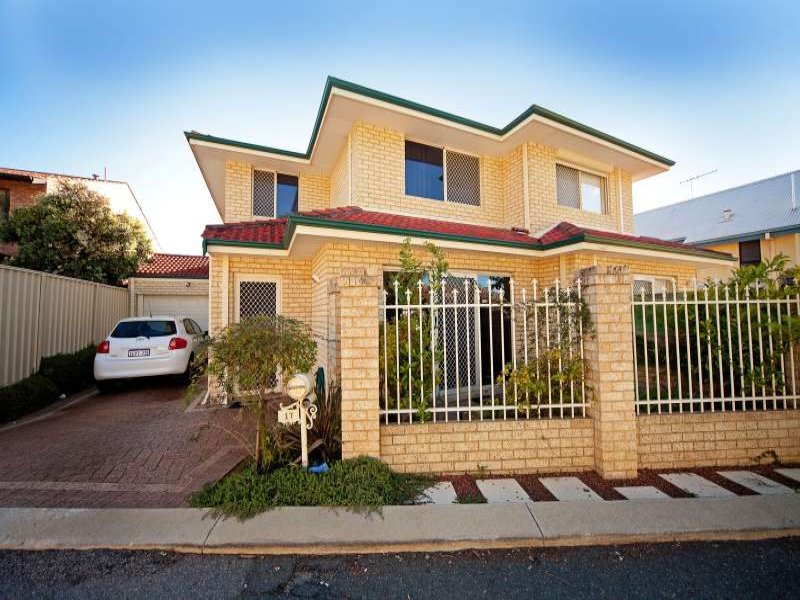 17 Daisy Lane, Como, WA 6152 Property Details