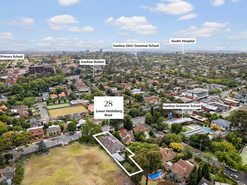 28 Lower Heidelberg Road, Ivanhoe, Vic 3079 House for Sale