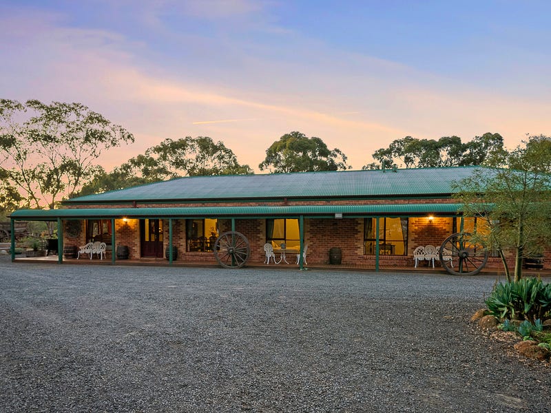 21 McKenzie Court, Darley, Vic 3340 House for Sale