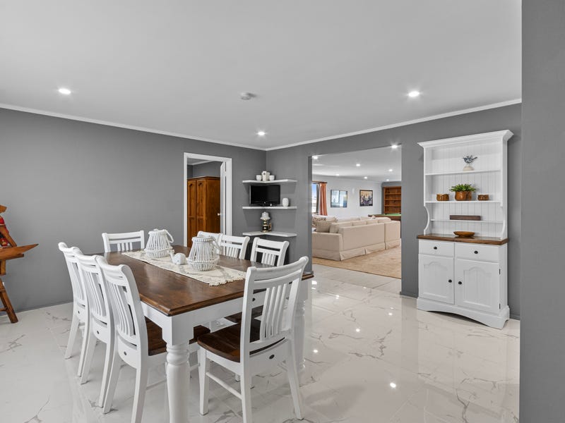 11 The Crescent, Ardrossan, SA 5571 Property Details