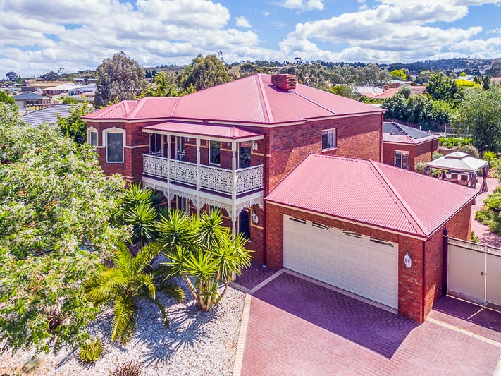 28 Grantleigh Drive, Darley, Vic 3340