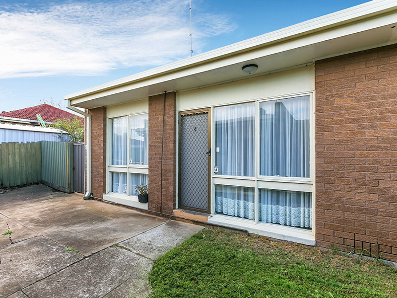 4/410 Plover Street, Melton, VIC 3337
