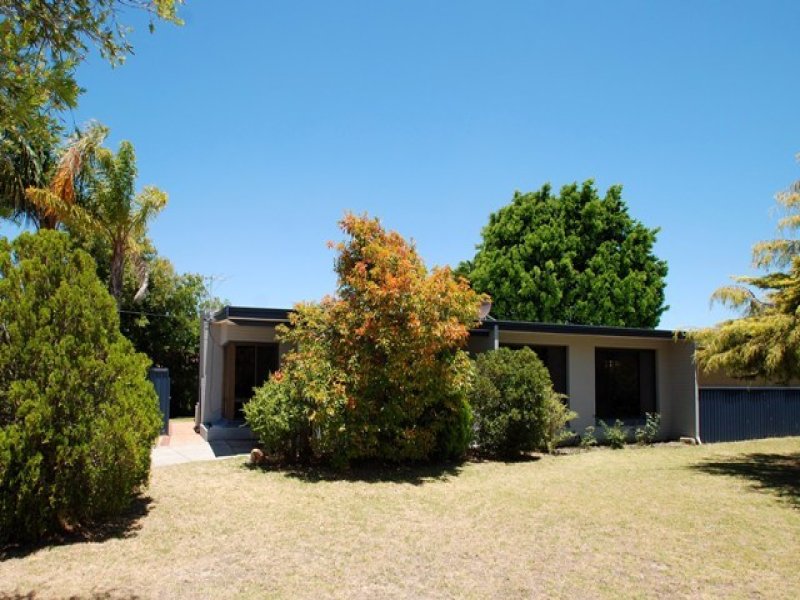 7 Kinlock Avenue, Ferndale, WA 6148 Property Details