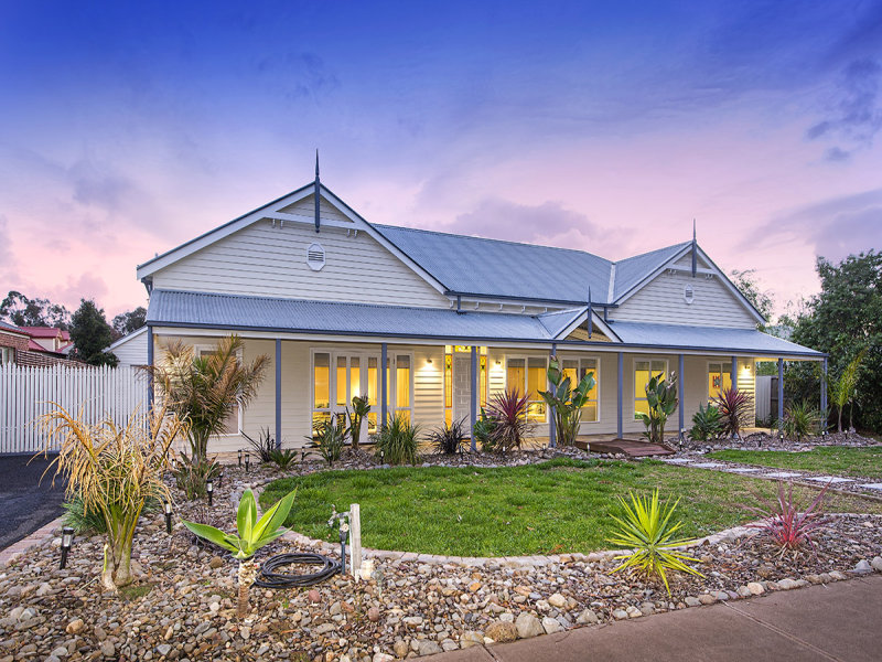 23 Woodstock Drive, Doreen, VIC 3754