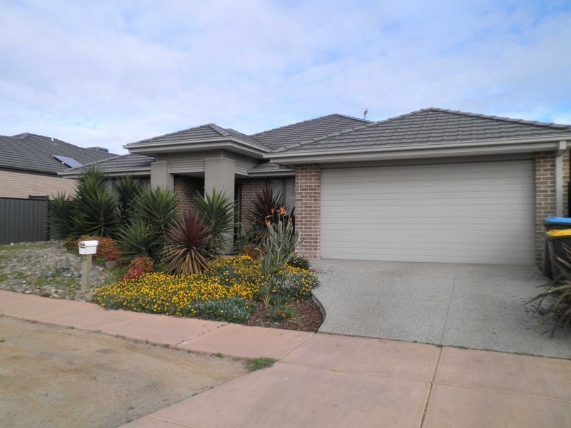 30 Whitlam Green, Point Cook, VIC 3030