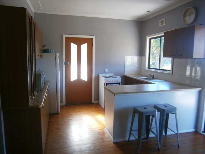 69 Walker Street, Helensburgh, NSW 2508