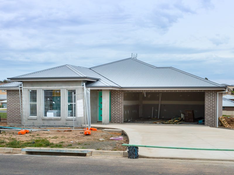 51 Molloy Drive, Orange, NSW 2800 Property Details