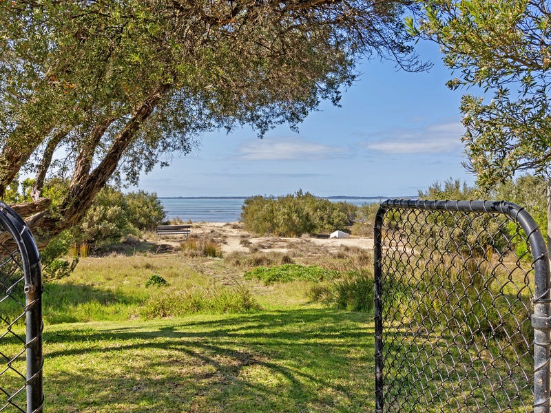 5 Bass Court, Balnarring Beach, Vic 3926 House for Sale realestate