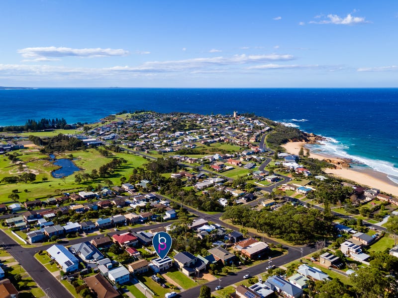 17 Sinclair Street, Bermagui, NSW 2546 House for Sale
