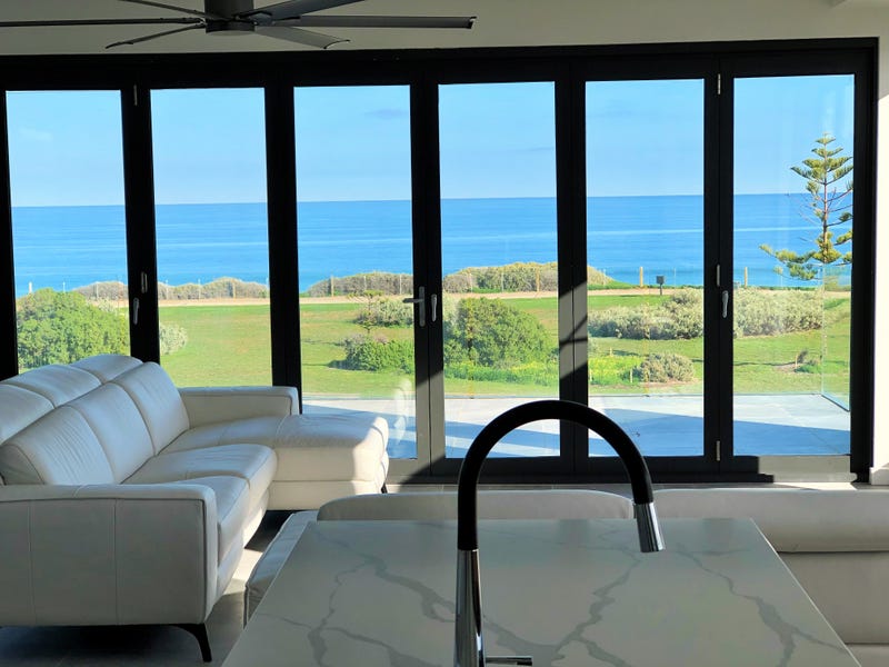 205 Esplanade, Port Noarlunga South, SA 5167