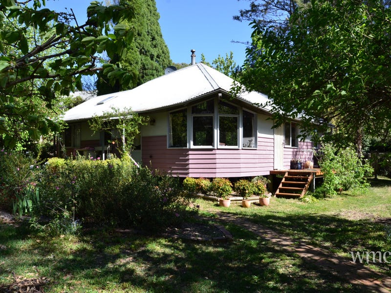 1 Clearview Street, Bowral, NSW 2576 Property Details