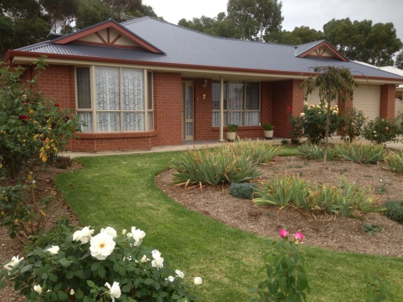 7 Hoffman Court, Strathalbyn, SA 5255 Property Details