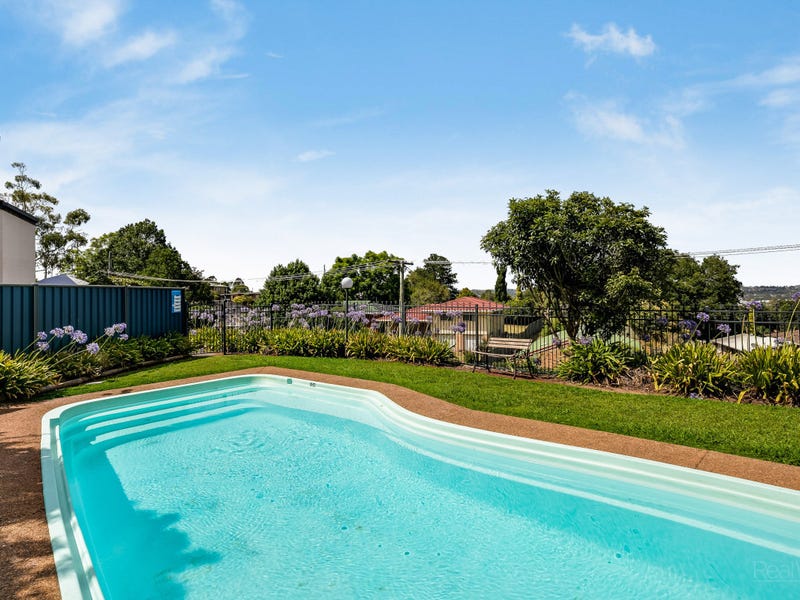 8/2 Benjamin Street, Mount Lofty, Qld 4350