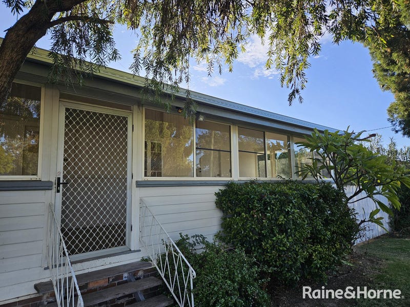 57 Albert Street, Goondiwindi, Qld 4390 Property Details