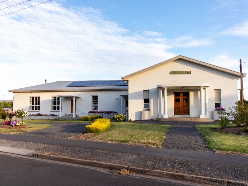 17 North Terrace, Millicent, SA 5280