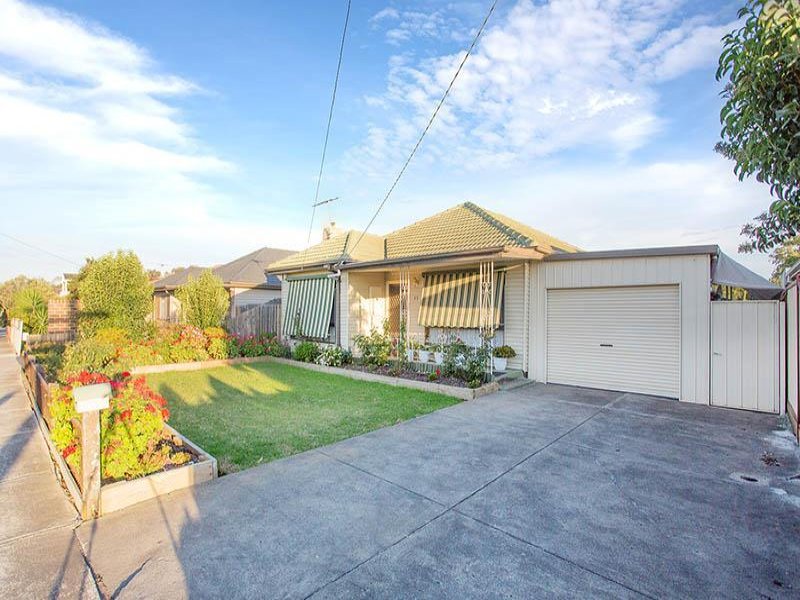 35 Furlong Road, Sunshine North, VIC 3020