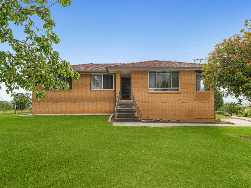 Houses for Auction in Liverpool Greater Region, NSW (+1 location) Pg