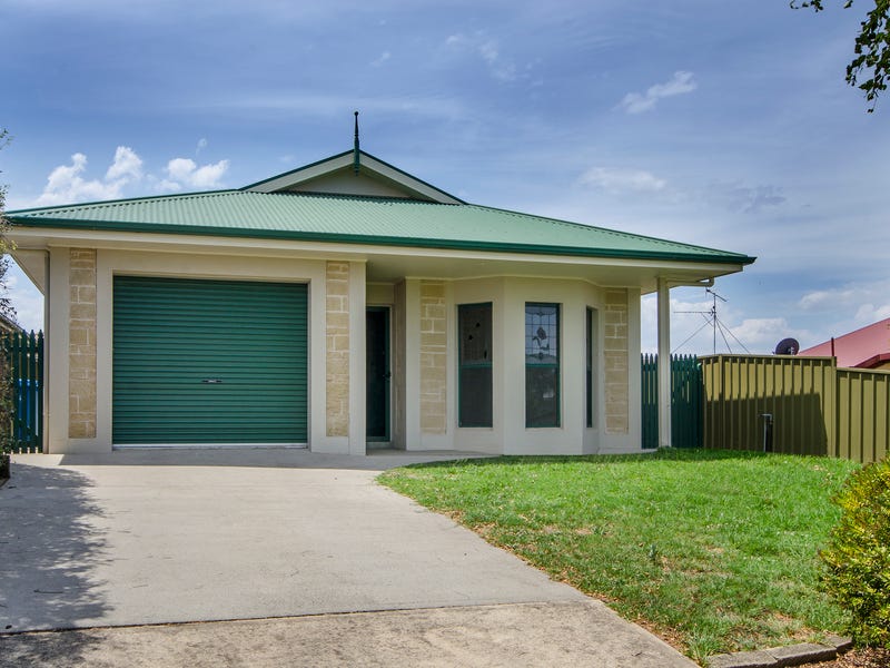 2/31 Yeates Street, Mount Gambier, SA 5290 Unit for Sale