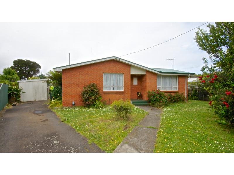 2 Gaffney Street Ulverstone Tas 7315 Property Details