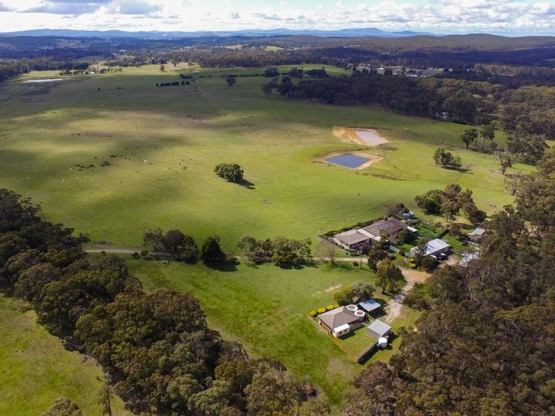 49 Farley Lane, Beaufort, Vic 3373 Property Details