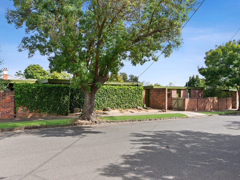 26 Retreat Road, Newtown, VIC 3220