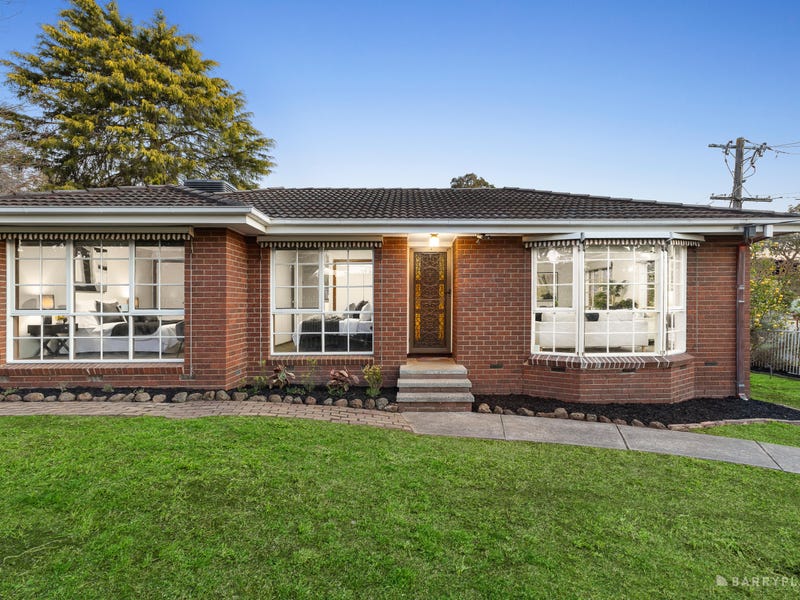 50 Alexandra Road, Ringwood East, VIC 3135 - realestate.com.au