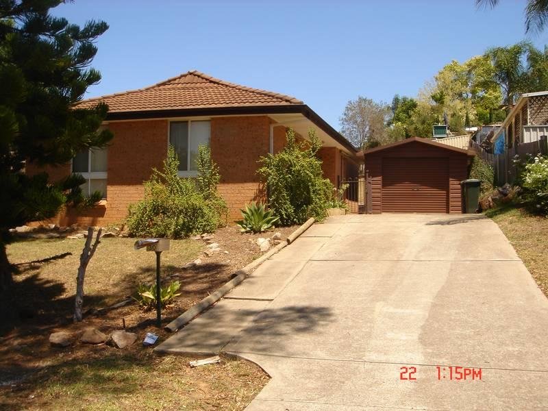 30 Holborn Street, Ambarvale, NSW 2560