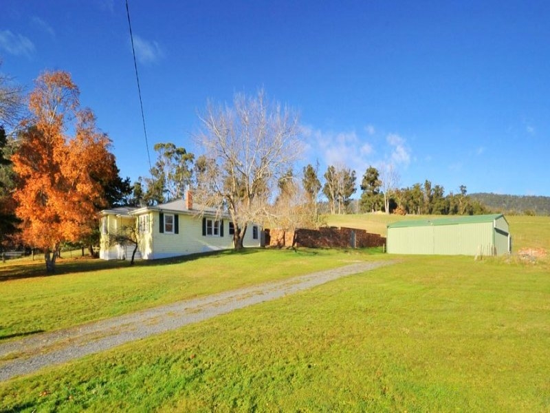 136 Karoola Road, Karoola, Tas 7267 Property Details