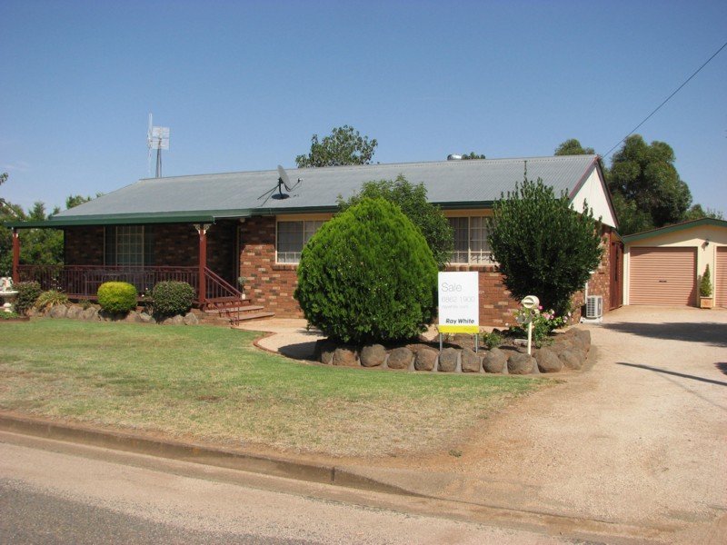 9 Wilbe Street, Eugowra, NSW 2806 Property Details