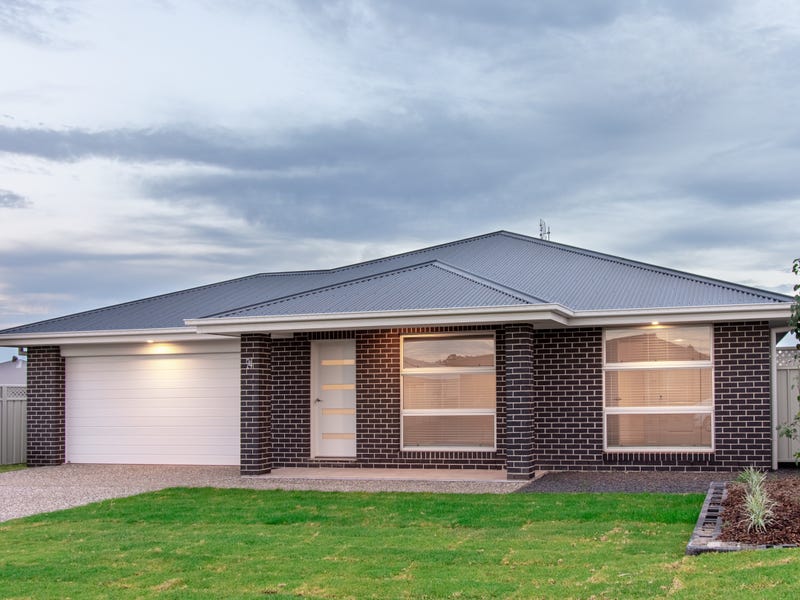 24 Wollomombi Parade, Dubbo, NSW 2830 House for Sale